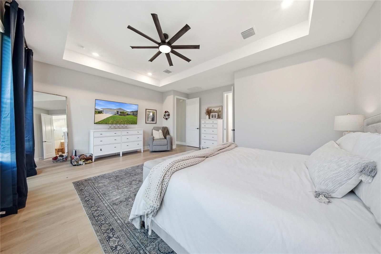 Image 28 of 55 For 31605 Westbury Estates Avenue