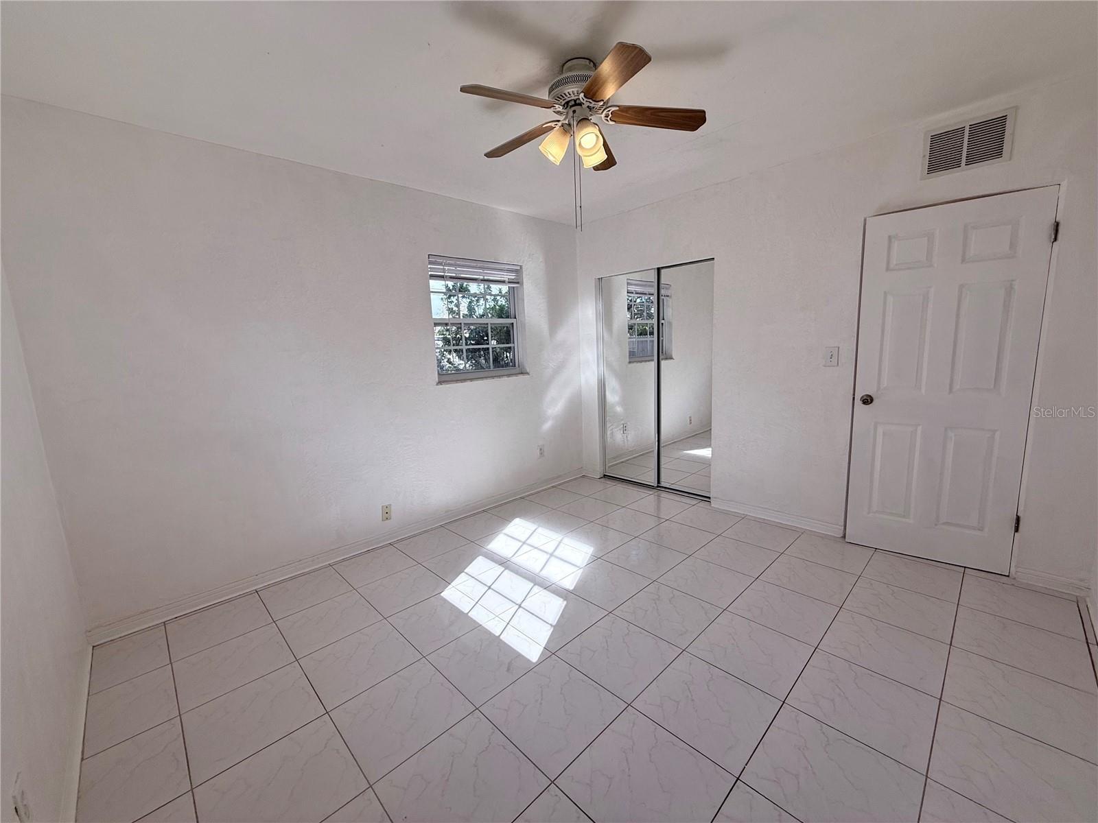 Image 16 of 18 For 859 72nd Avenue N