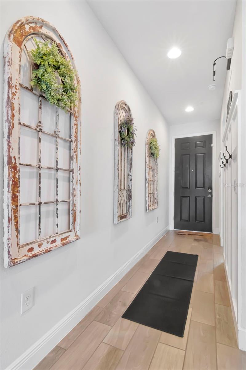 Image 13 of 68 For 169 Summershore Drive