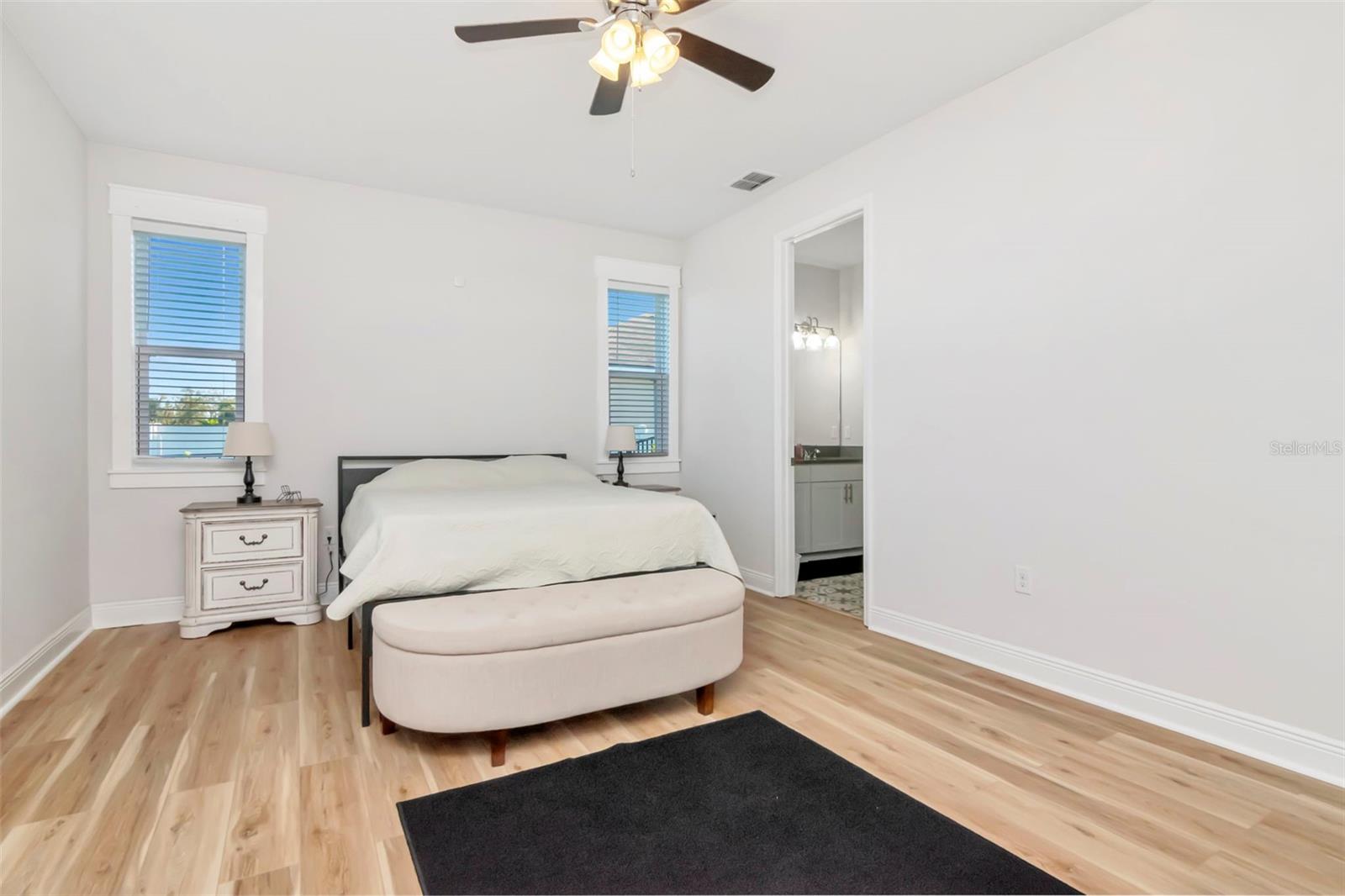 Image 20 of 68 For 169 Summershore Drive