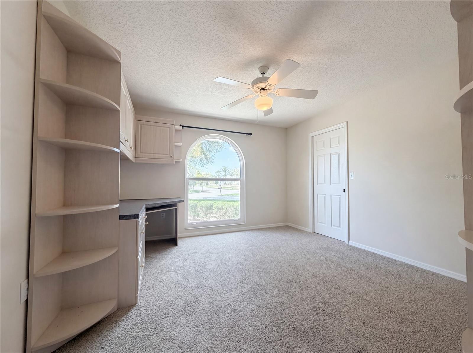 Image 27 of 37 For 3339 Sheffield Circle