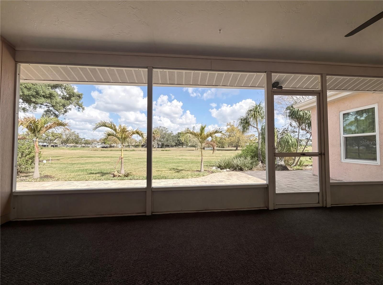 Image 29 of 37 For 3339 Sheffield Circle