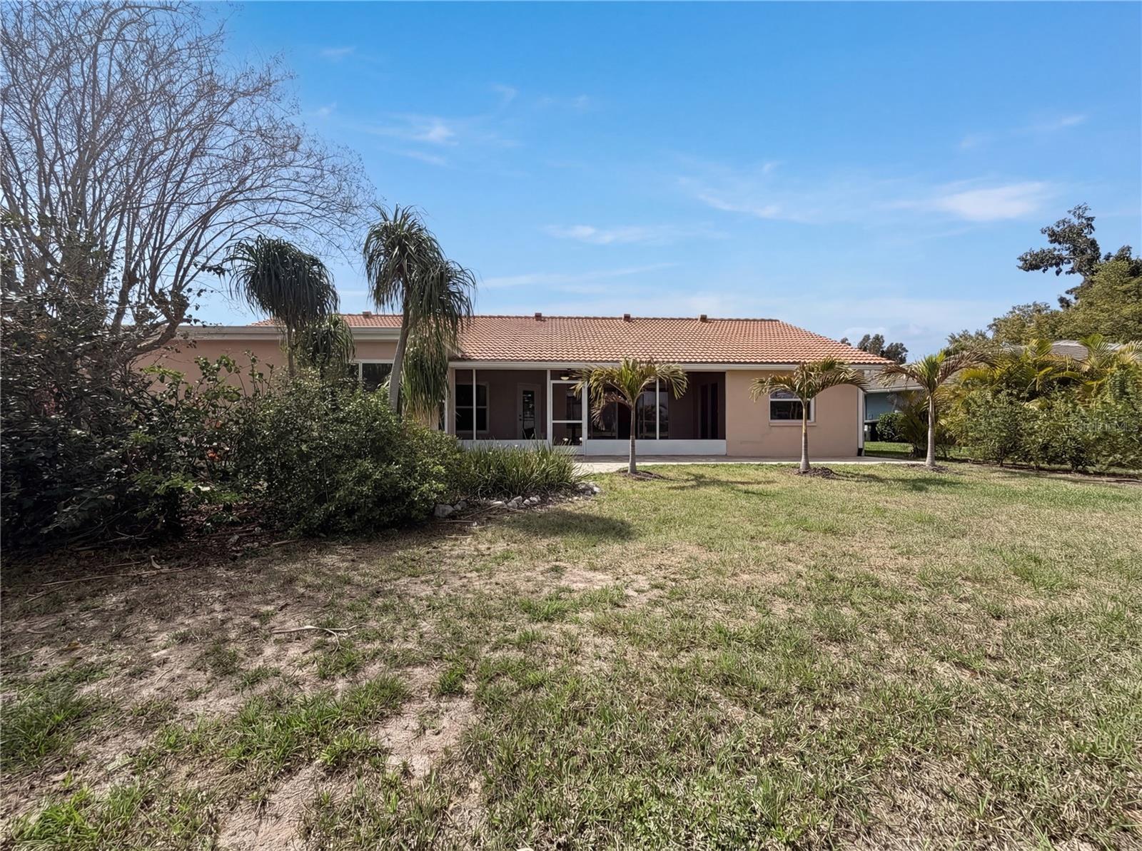 Image 32 of 37 For 3339 Sheffield Circle