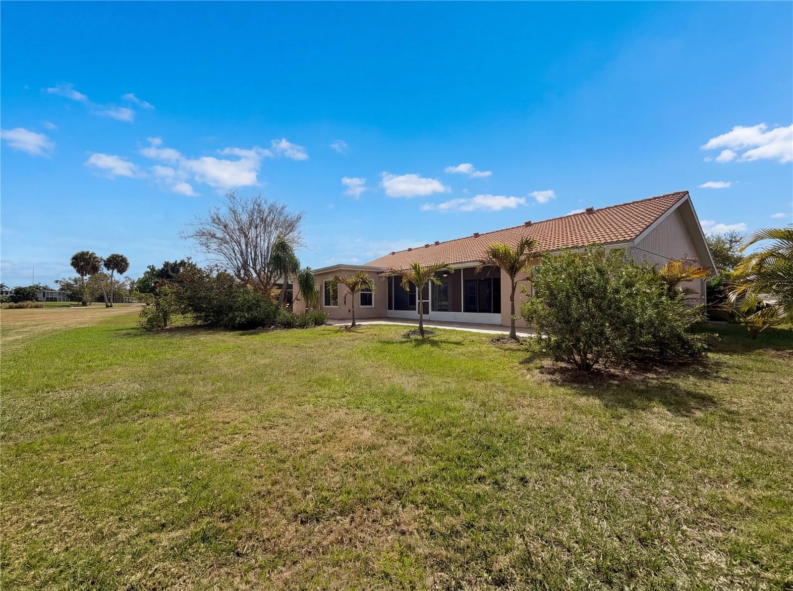 Image 35 of 37 For 3339 Sheffield Circle