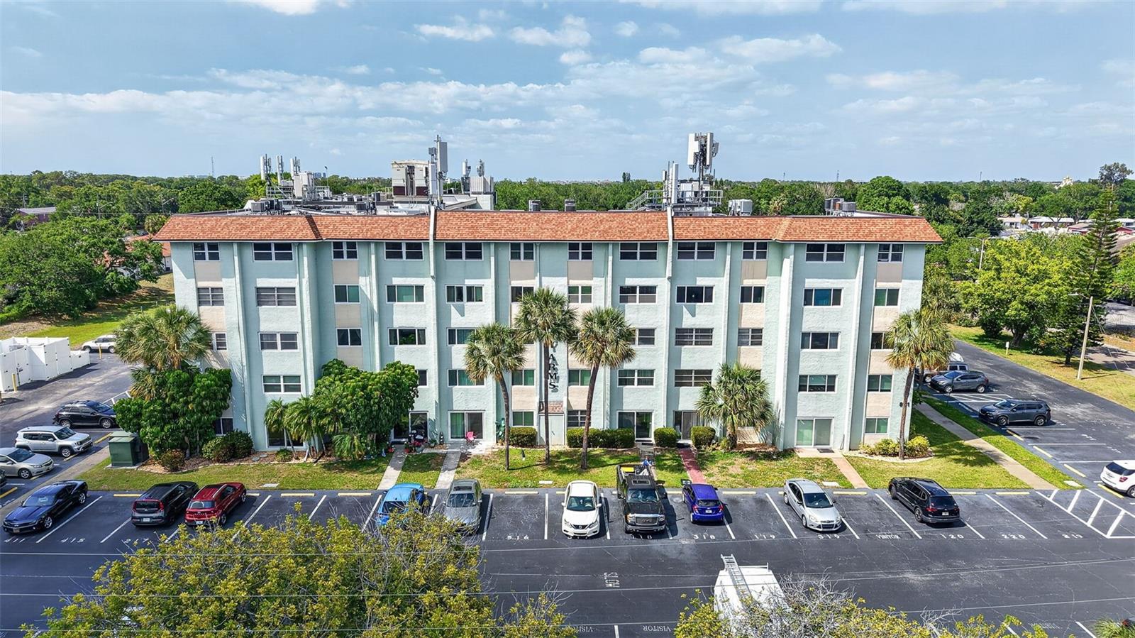 Image 3 of 26 For 801 83rd Avenue N 508