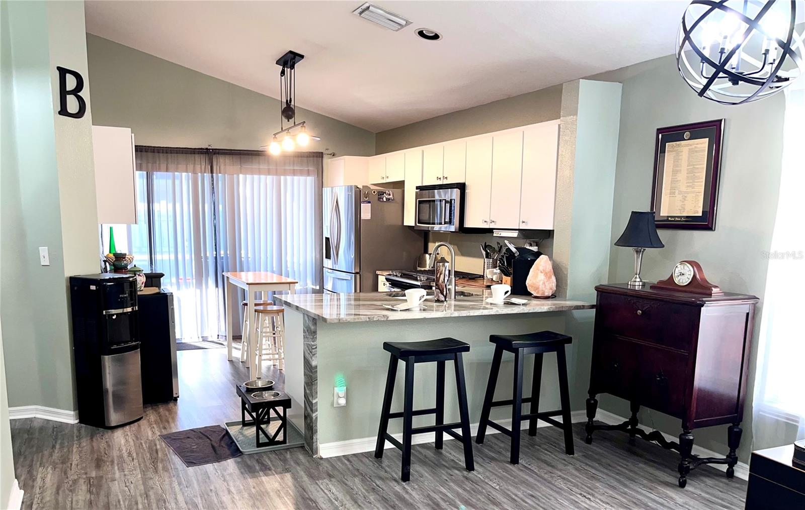 Image 8 of 14 For 8620 Persea Court