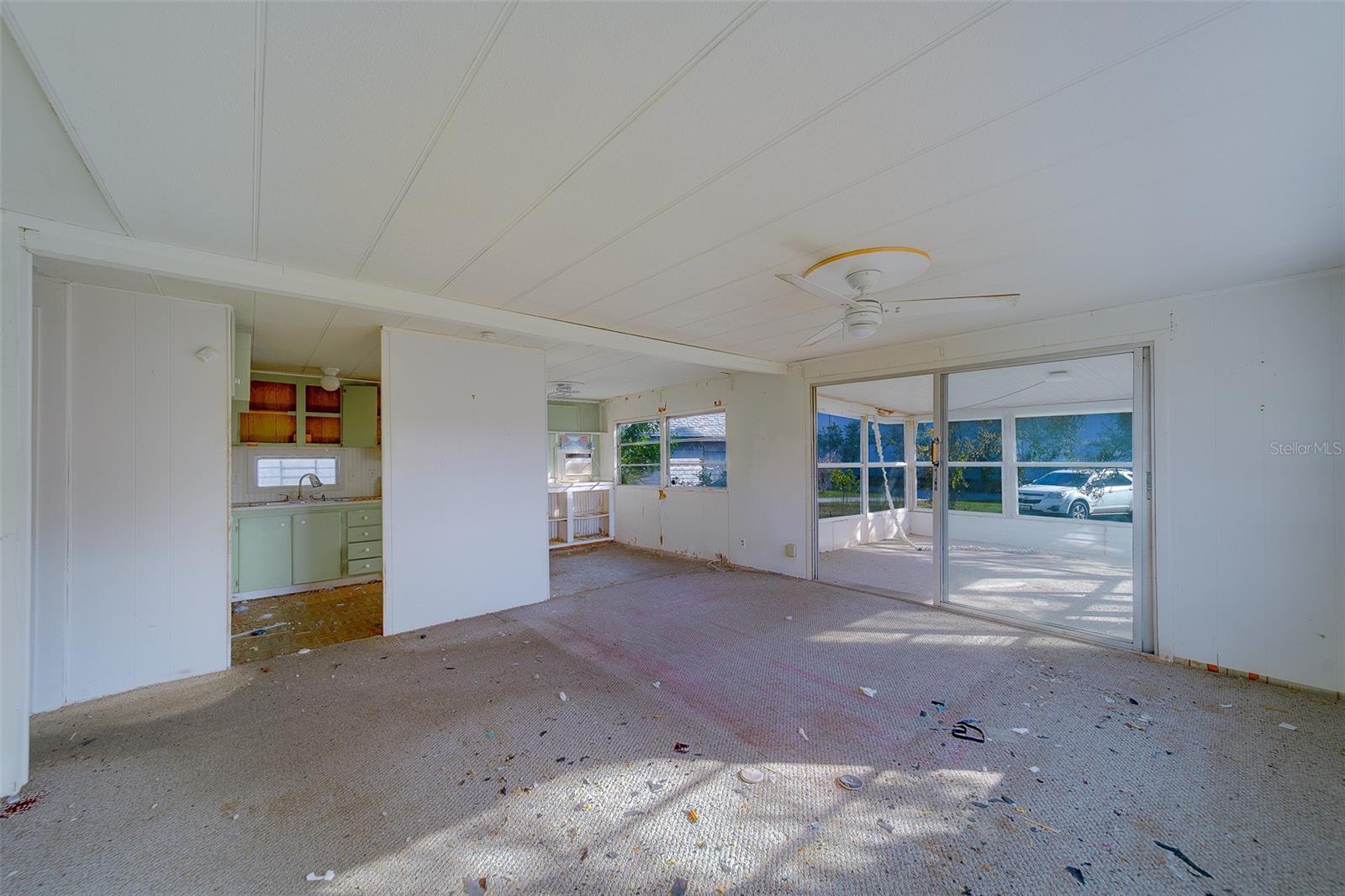 Image 5 of 47 For 6500 49th Way N