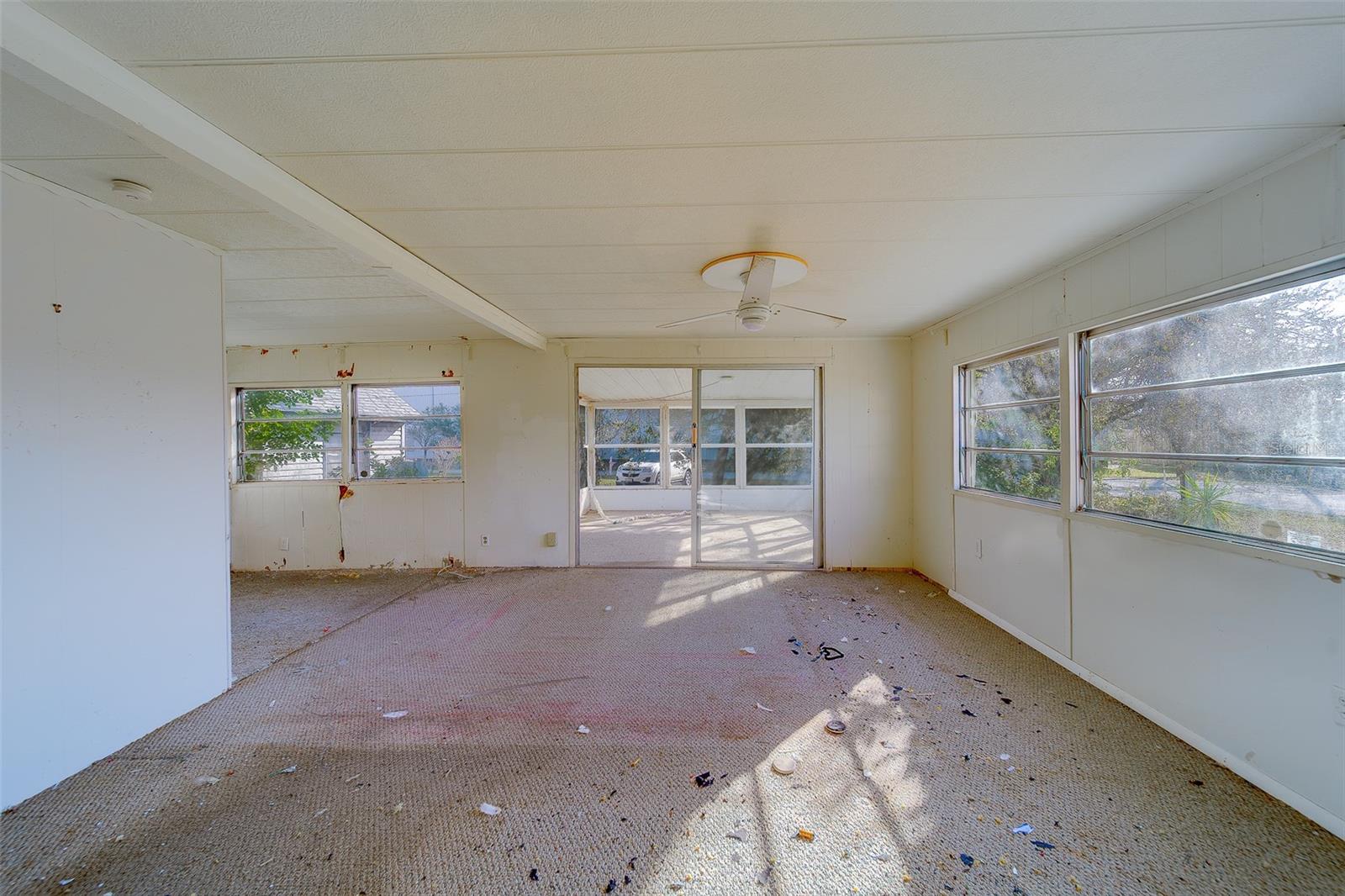 Image 6 of 47 For 6500 49th Way N