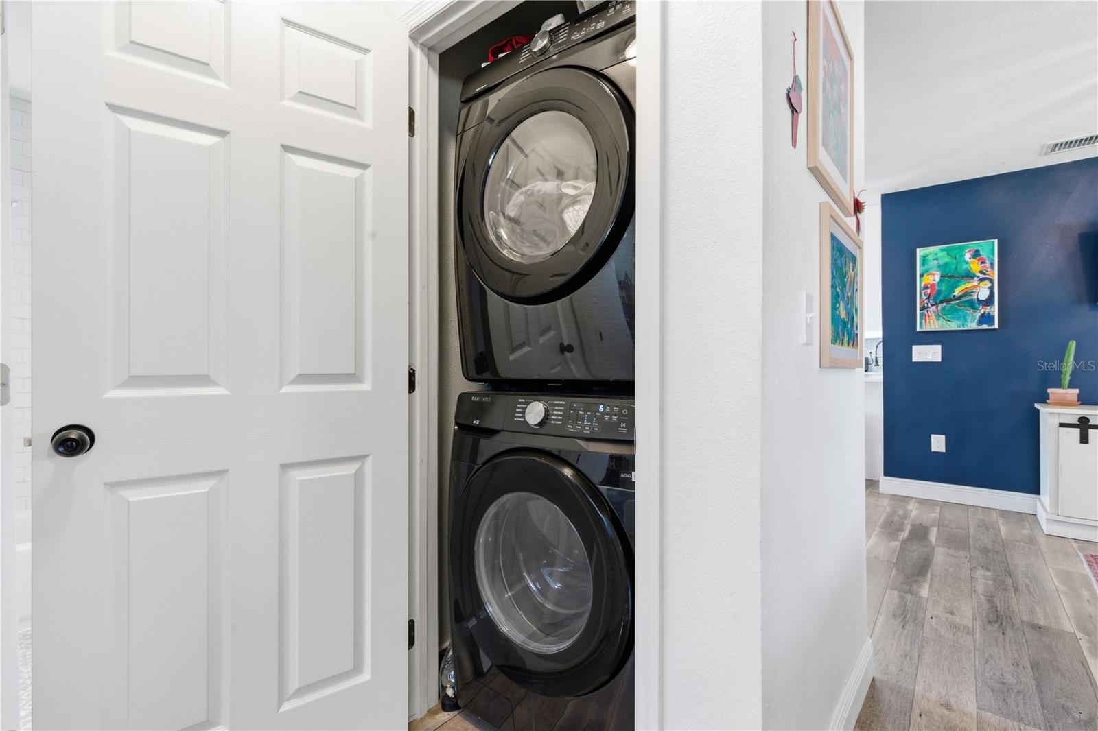 Image 21 of 35 For 634 61st Avenue S