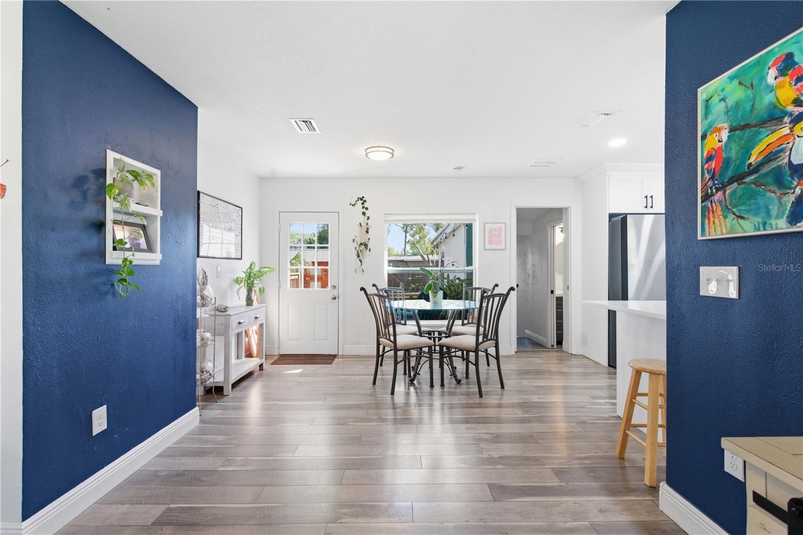 Image 5 of 35 For 634 61st Avenue S