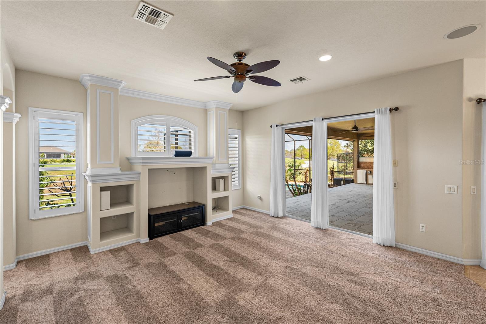 Image 32 of 94 For 34321 Sahalee Loop