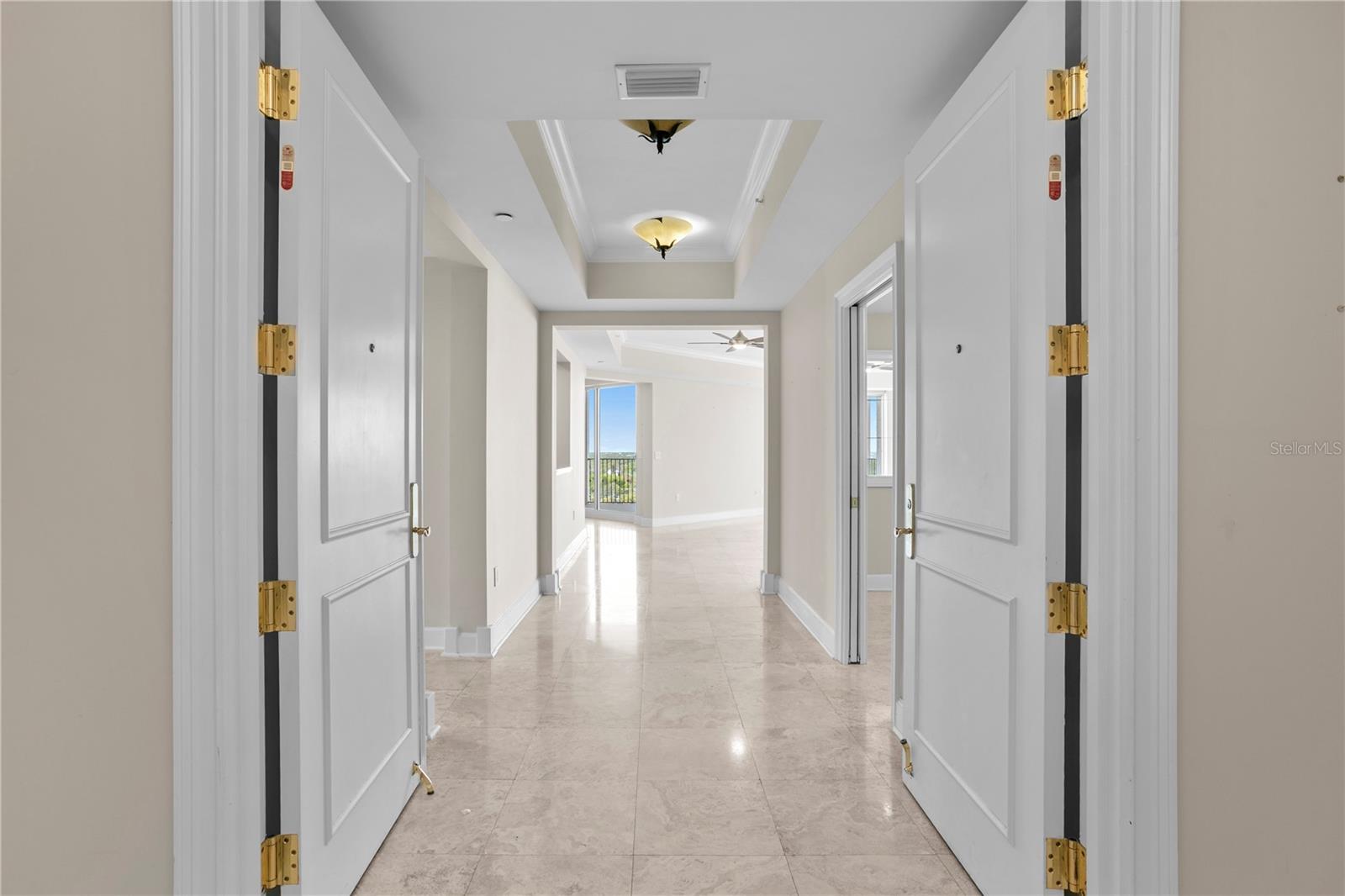 Image 9 of 43 For 300 Beach Drive Ne 1201