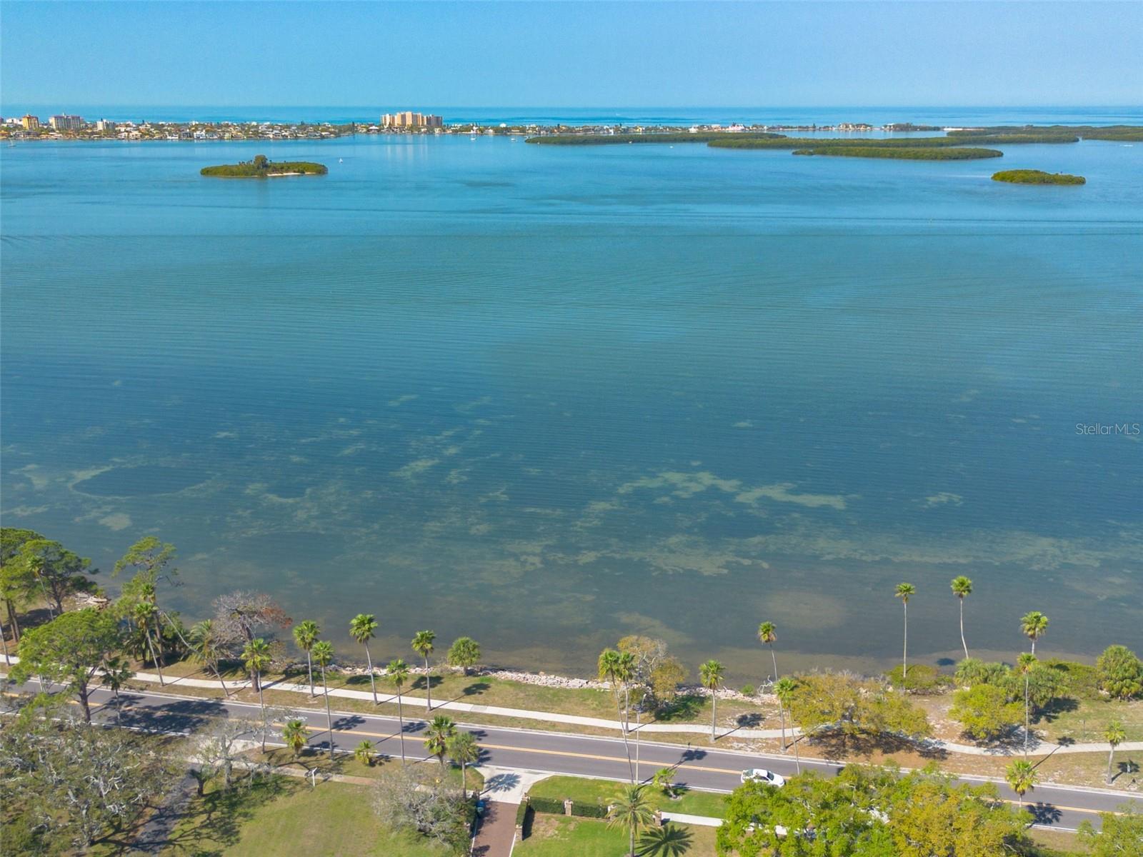 Image 34 of 59 For 200 Broadway