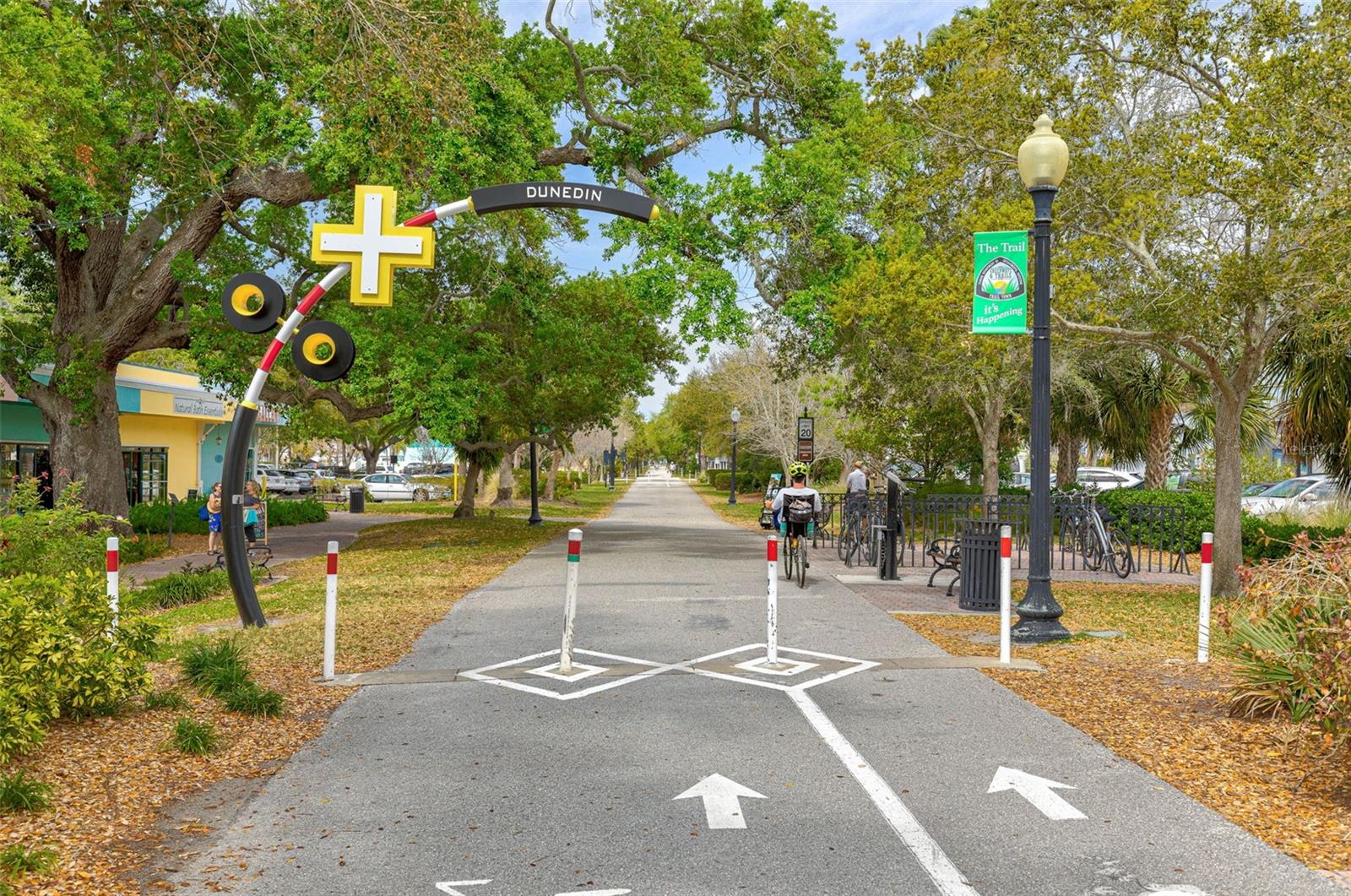 Image 43 of 59 For 200 Broadway