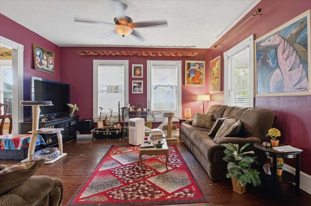 Image 10 of 22 For 919 26th Avenue