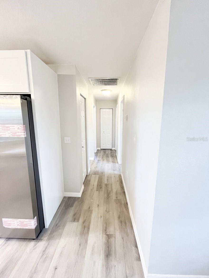 Image 5 of 28 For 2865 Barton Place