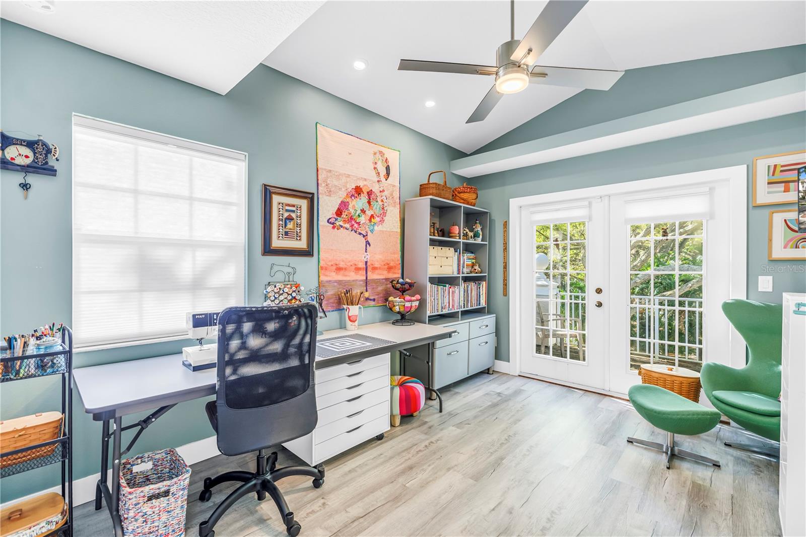 Image 29 of 35 For 355 Red Cedar Court Ne