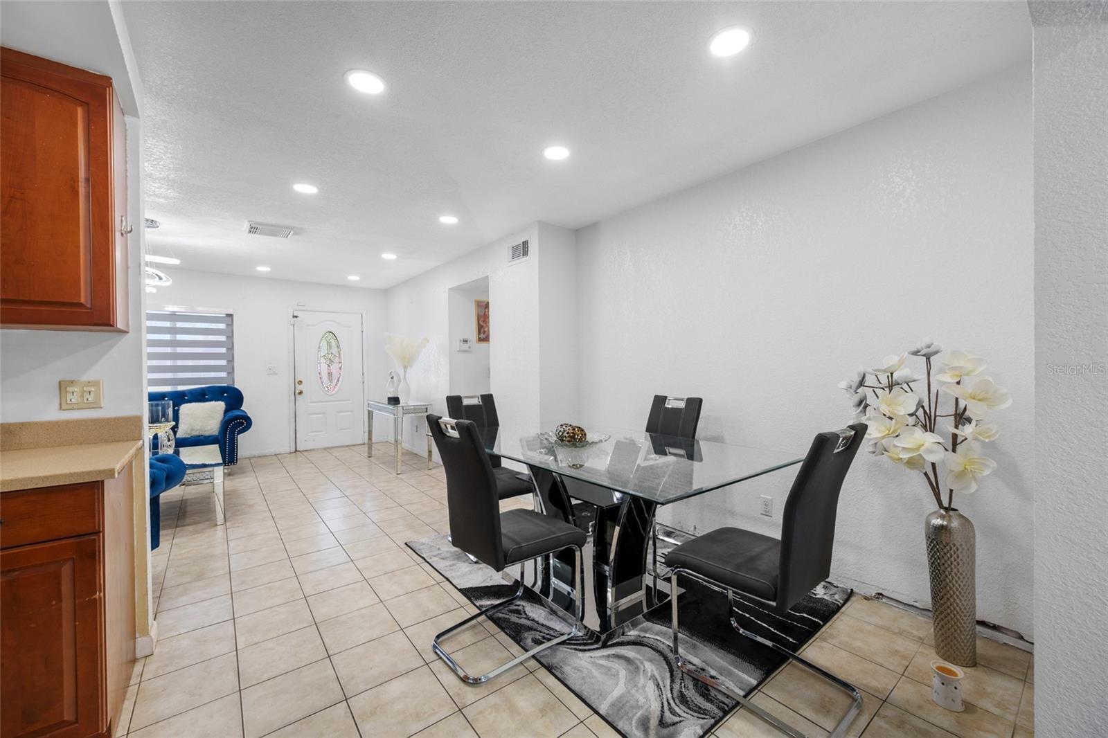 Image 13 of 84 For 7607 Hanna Avenue