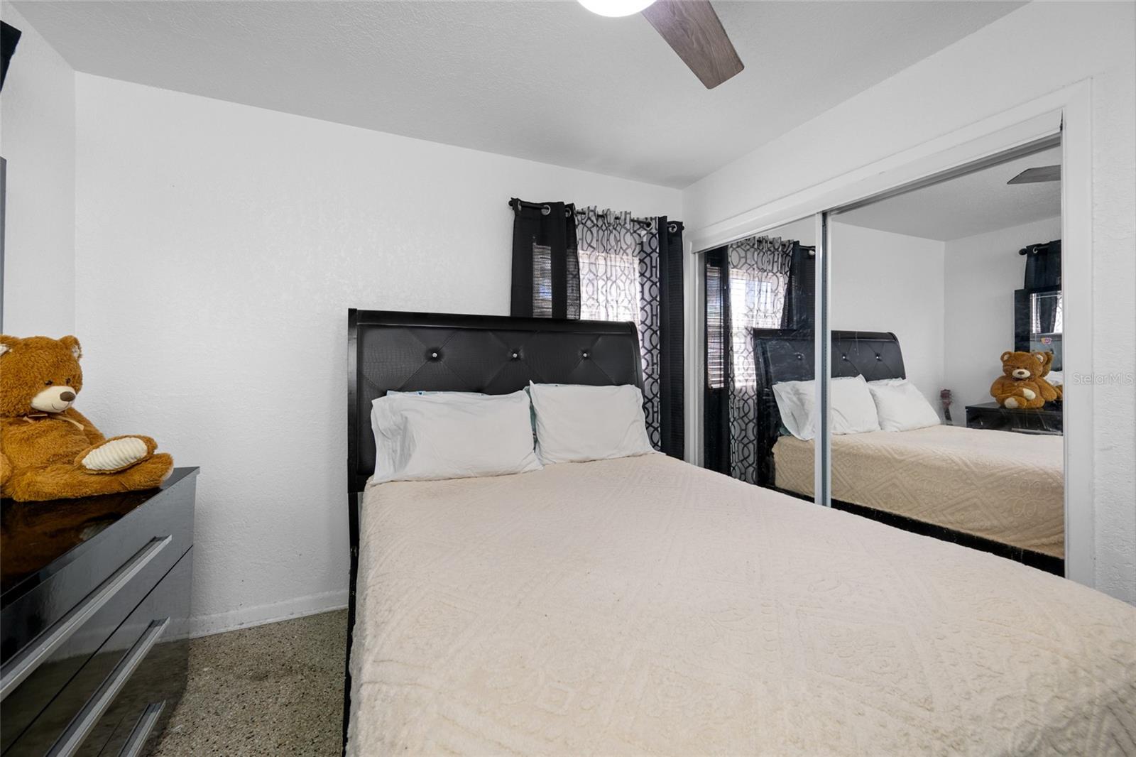 Image 37 of 84 For 7607 Hanna Avenue