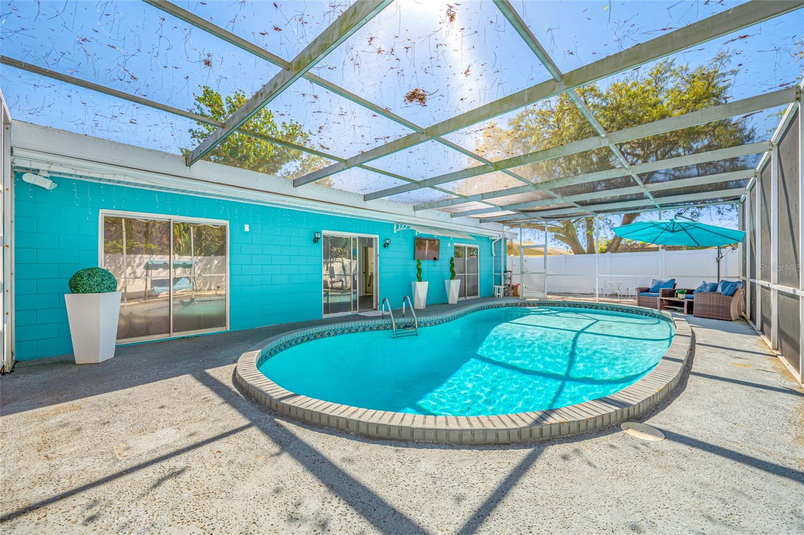 Image 45 of 84 For 7607 Hanna Avenue