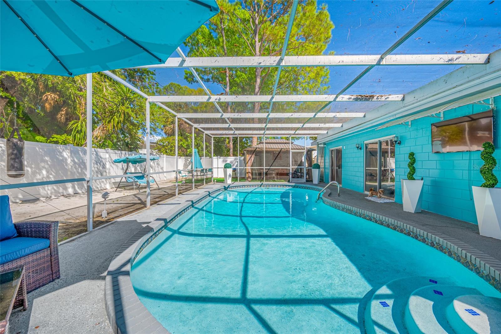 Image 47 of 84 For 7607 Hanna Avenue