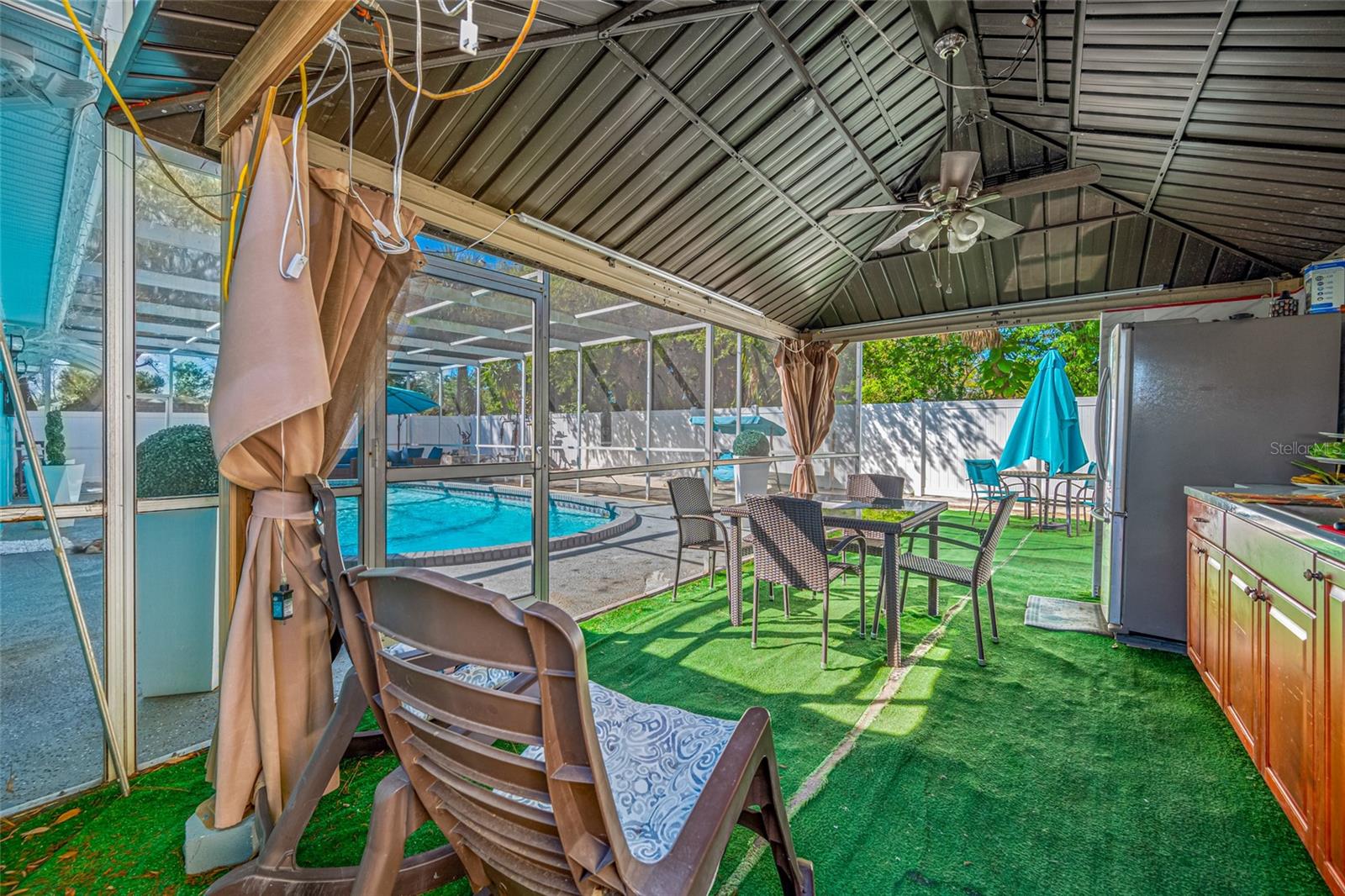 Image 56 of 84 For 7607 Hanna Avenue