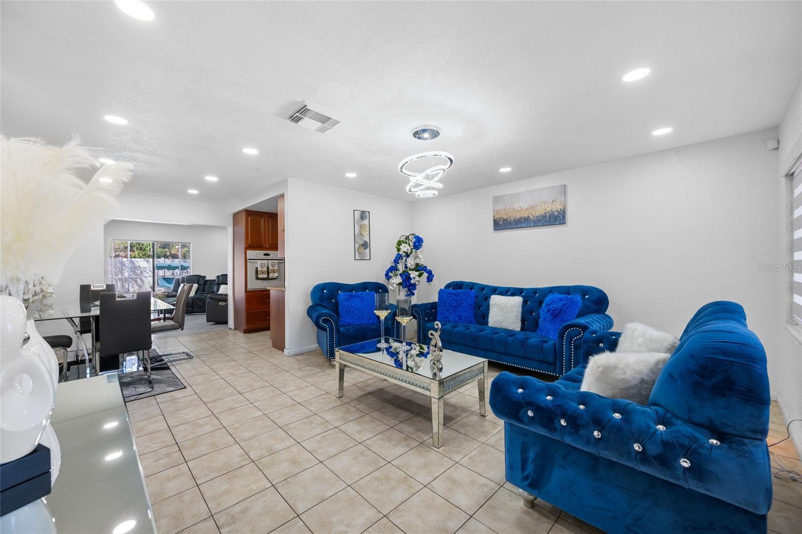 Image 9 of 84 For 7607 Hanna Avenue