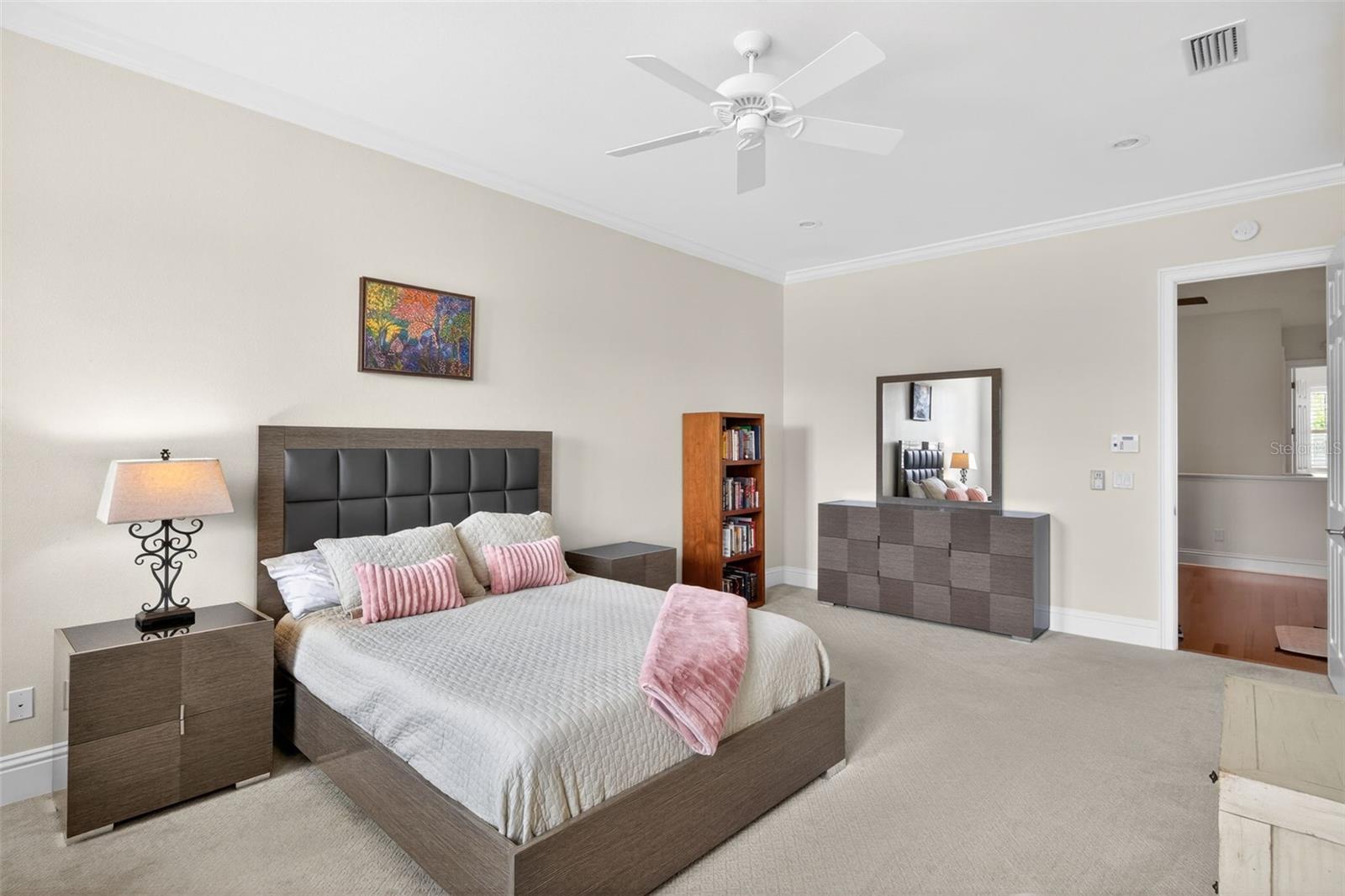 Image 15 of 33 For 3406 Granada Street 2