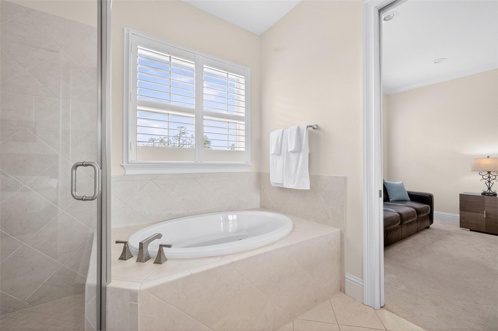 Image 17 of 33 For 3406 Granada Street 2