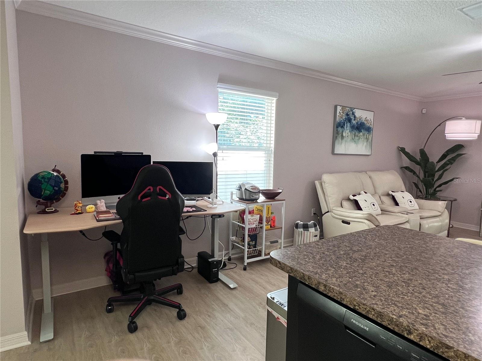 Image 12 of 36 For 10120 Hawk Storm Avenue