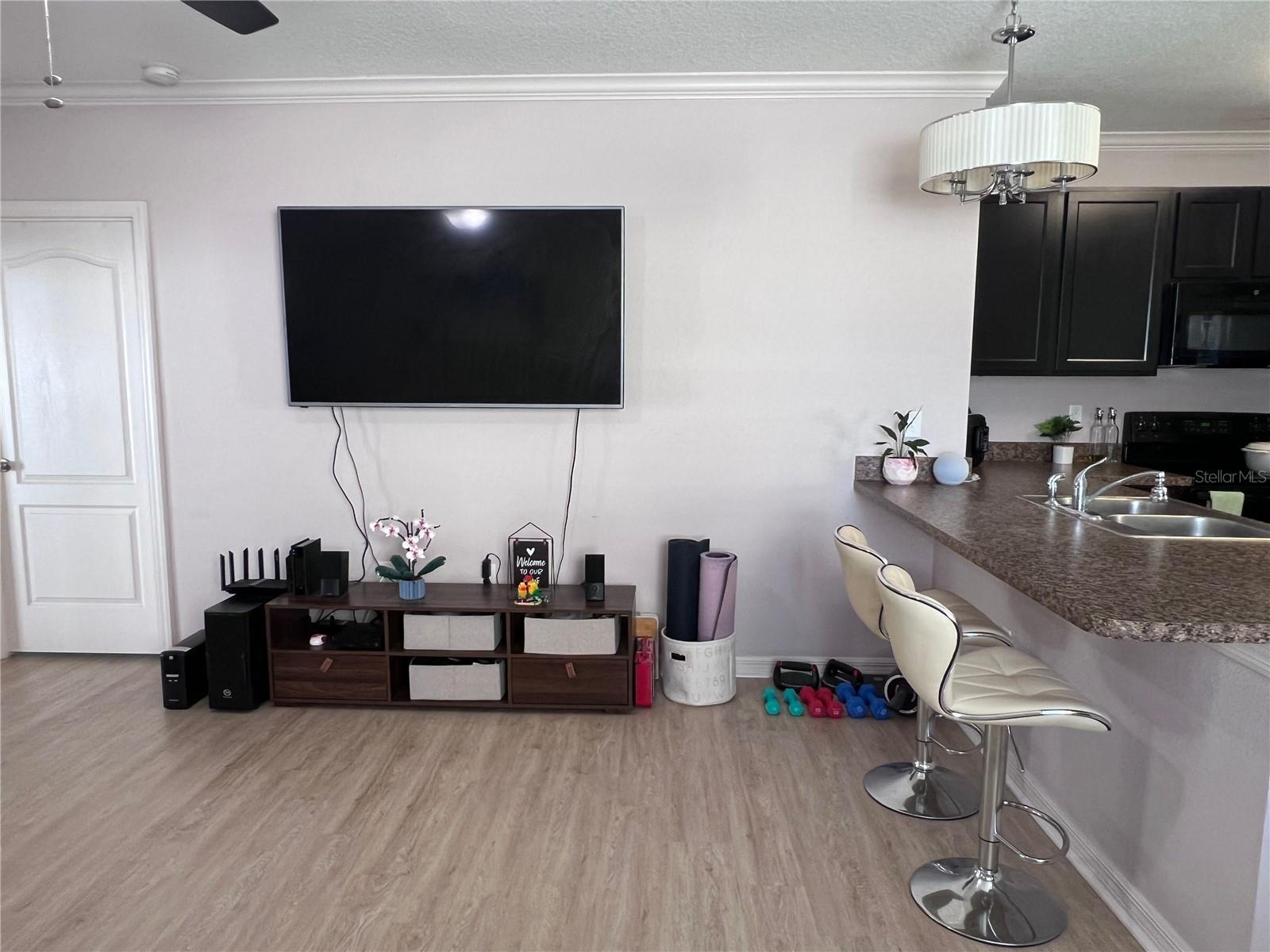 Image 14 of 36 For 10120 Hawk Storm Avenue