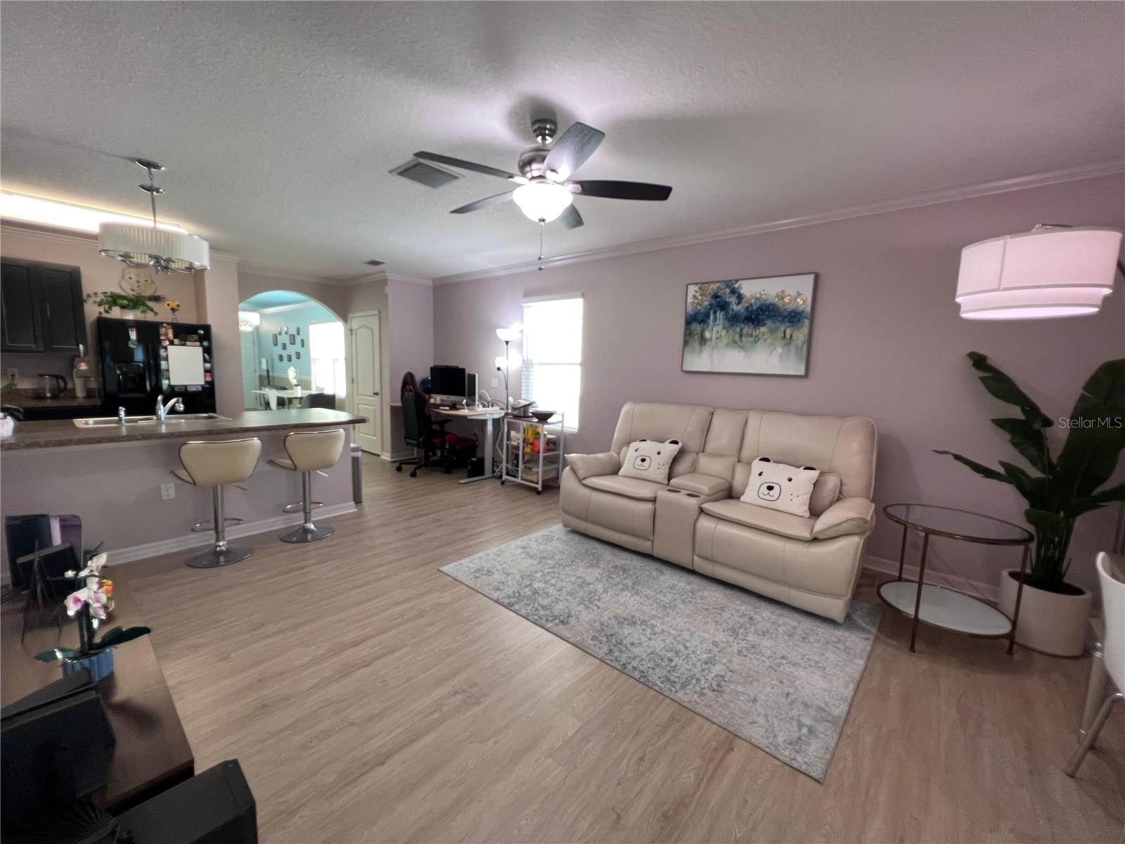 Image 18 of 36 For 10120 Hawk Storm Avenue