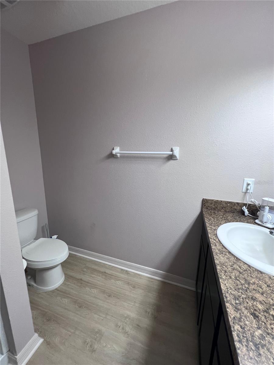 Image 24 of 36 For 10120 Hawk Storm Avenue