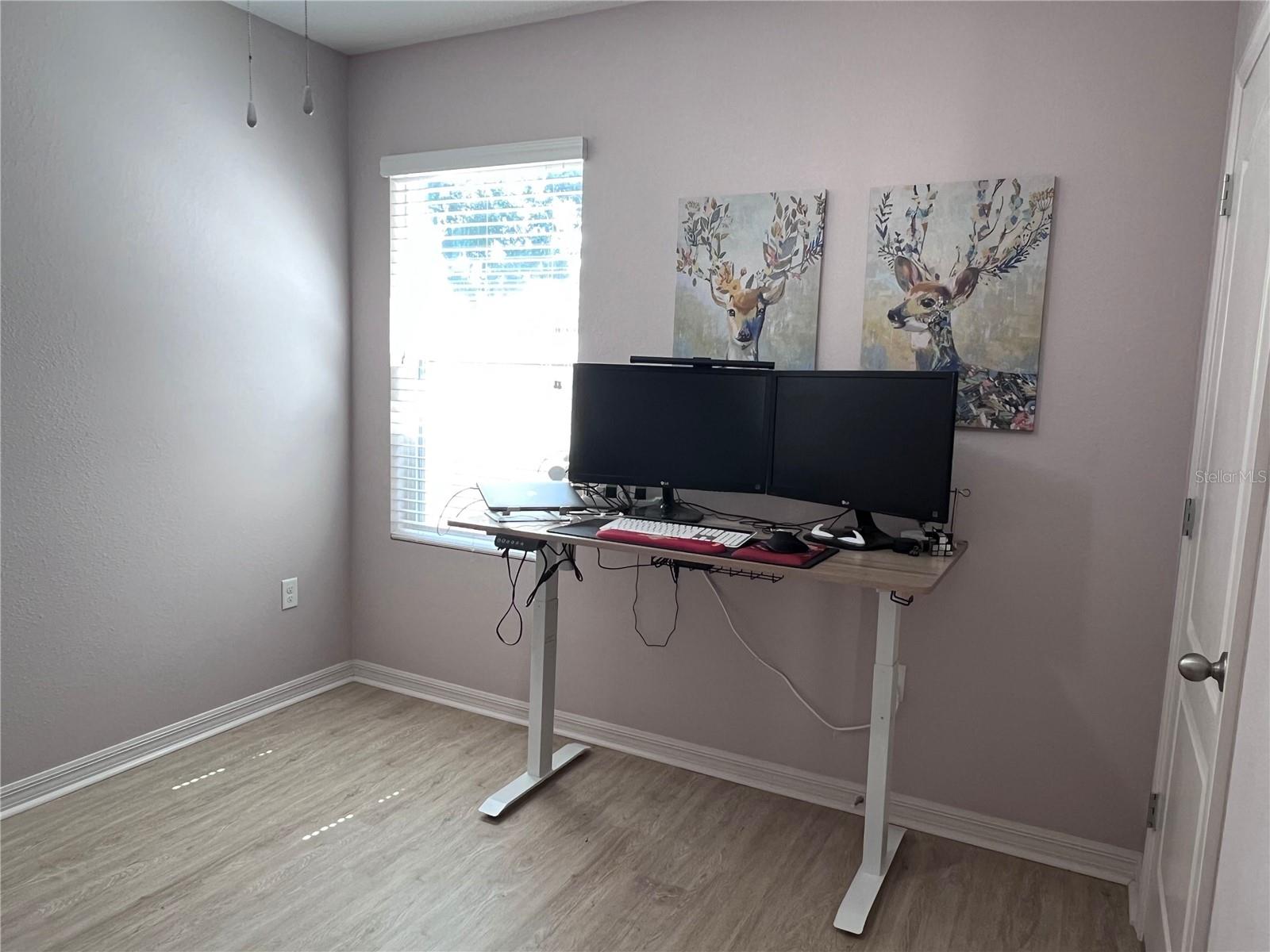 Image 29 of 36 For 10120 Hawk Storm Avenue