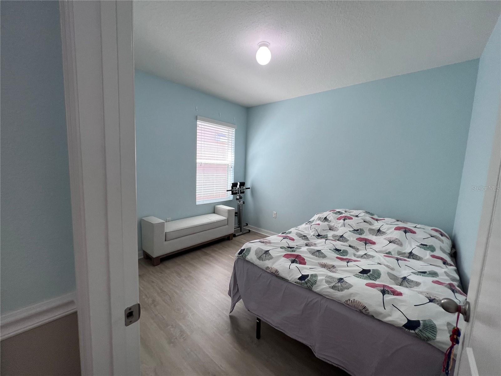 Image 31 of 36 For 10120 Hawk Storm Avenue