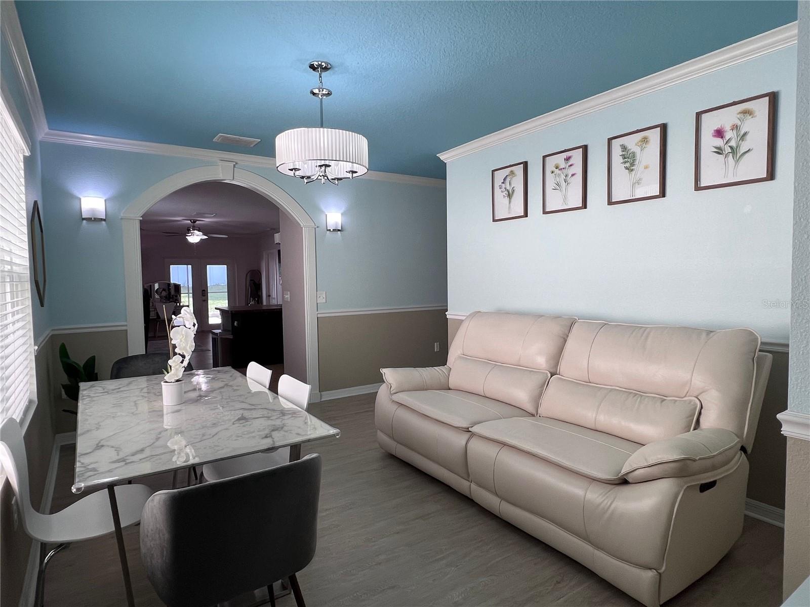 Image 5 of 36 For 10120 Hawk Storm Avenue