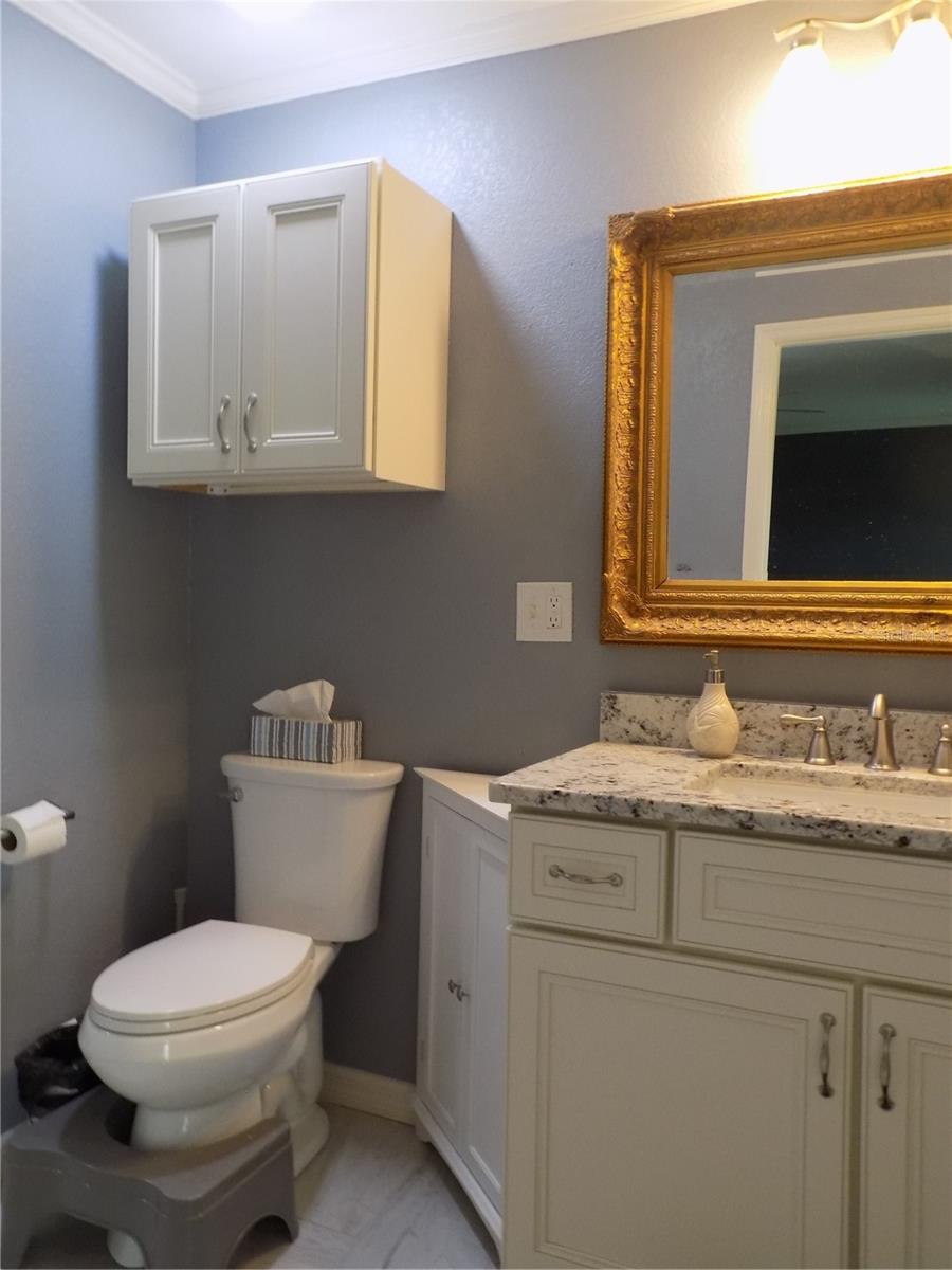 Image 31 of 58 For 2168 Kent Avenue