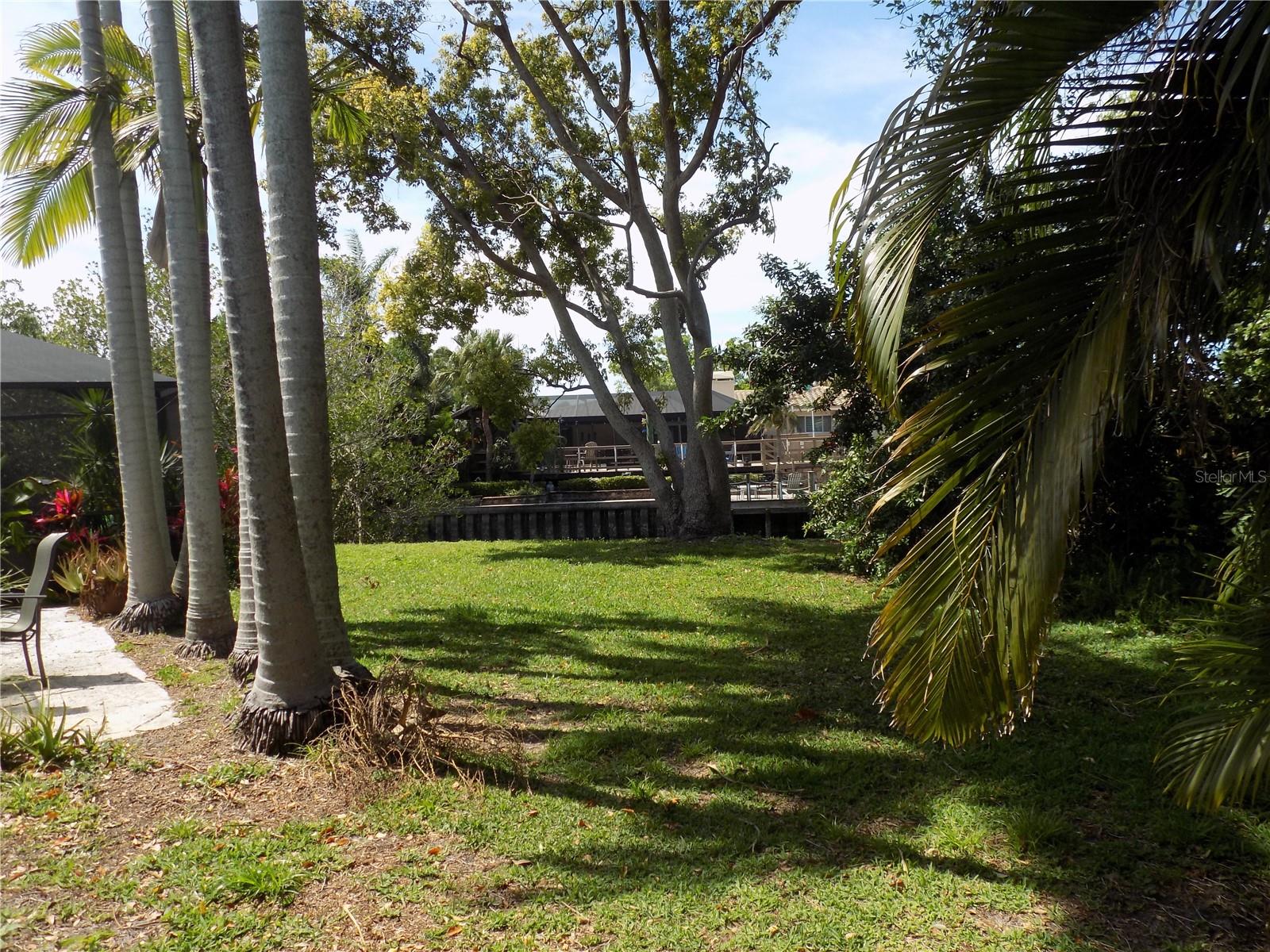 Image 39 of 58 For 2168 Kent Avenue