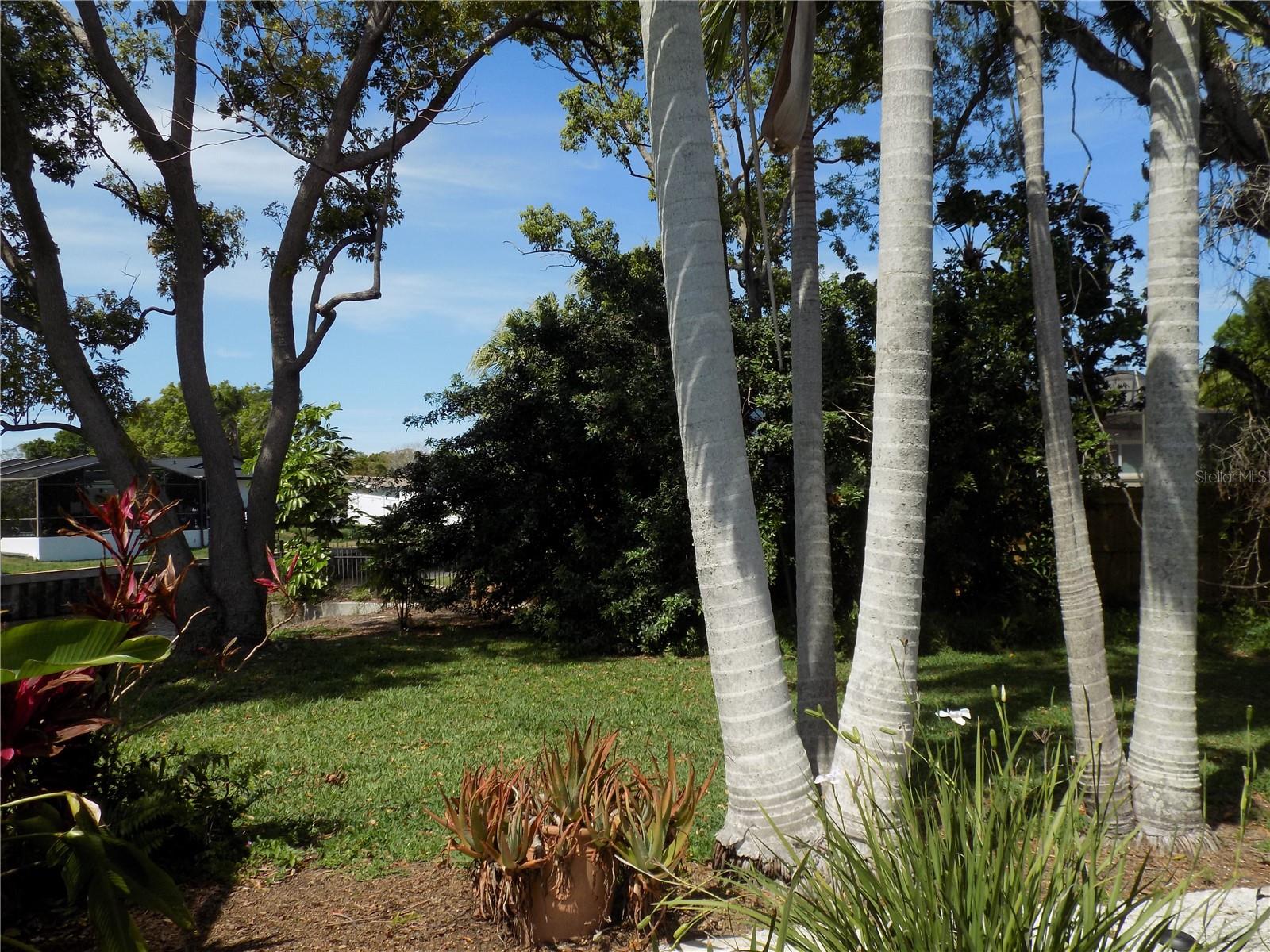 Image 42 of 58 For 2168 Kent Avenue