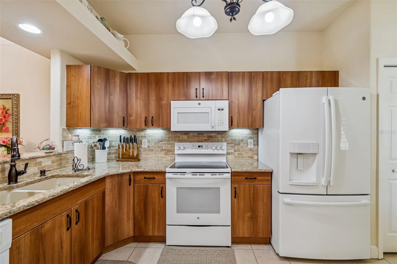 Image 13 of 68 For 5351 Neil Drive