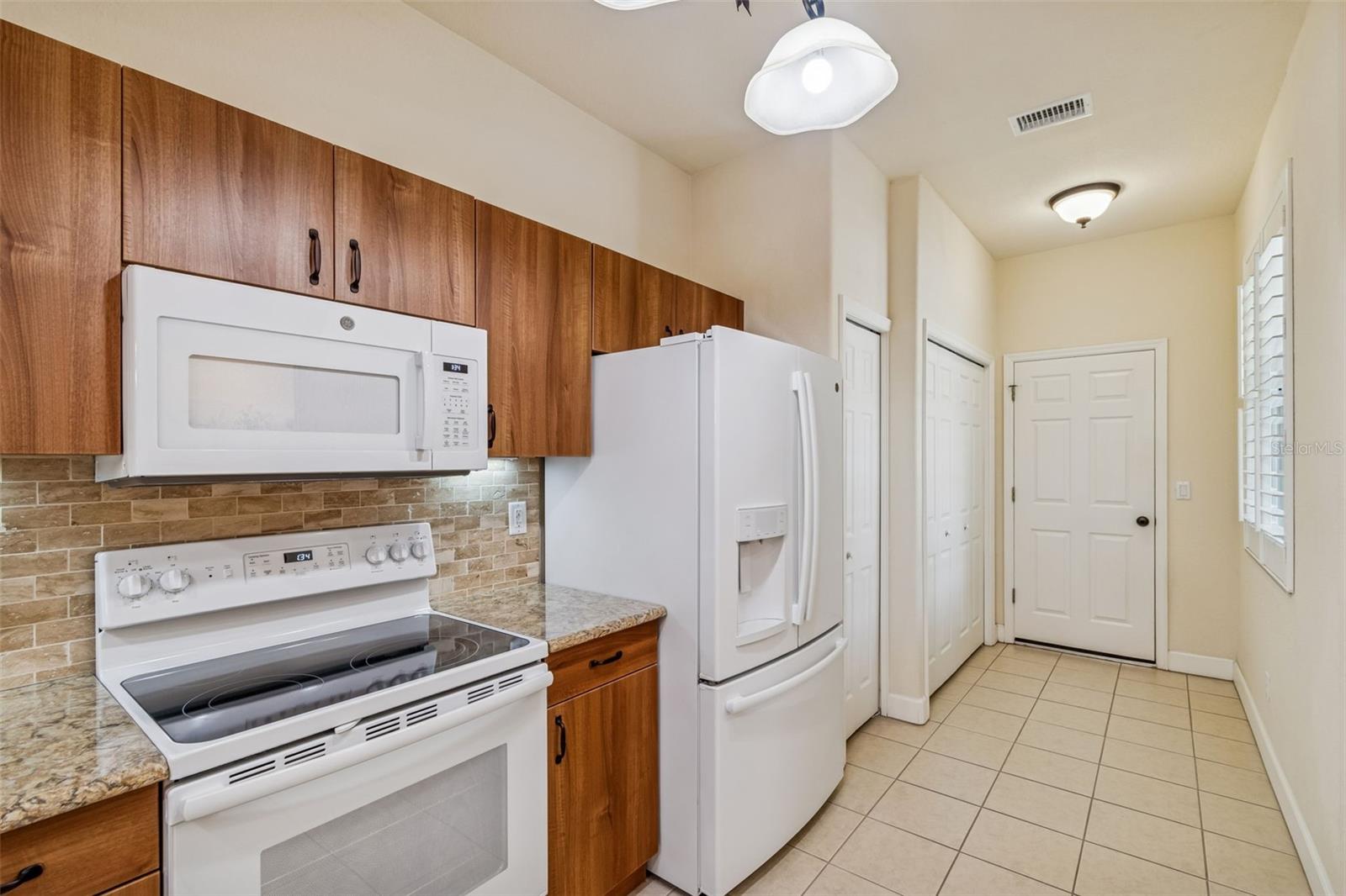 Image 20 of 68 For 5351 Neil Drive