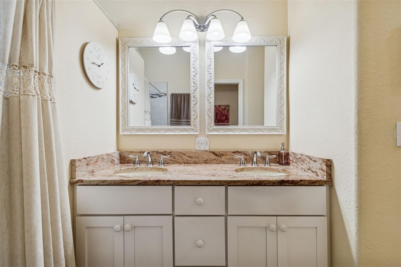 Image 35 of 68 For 5351 Neil Drive