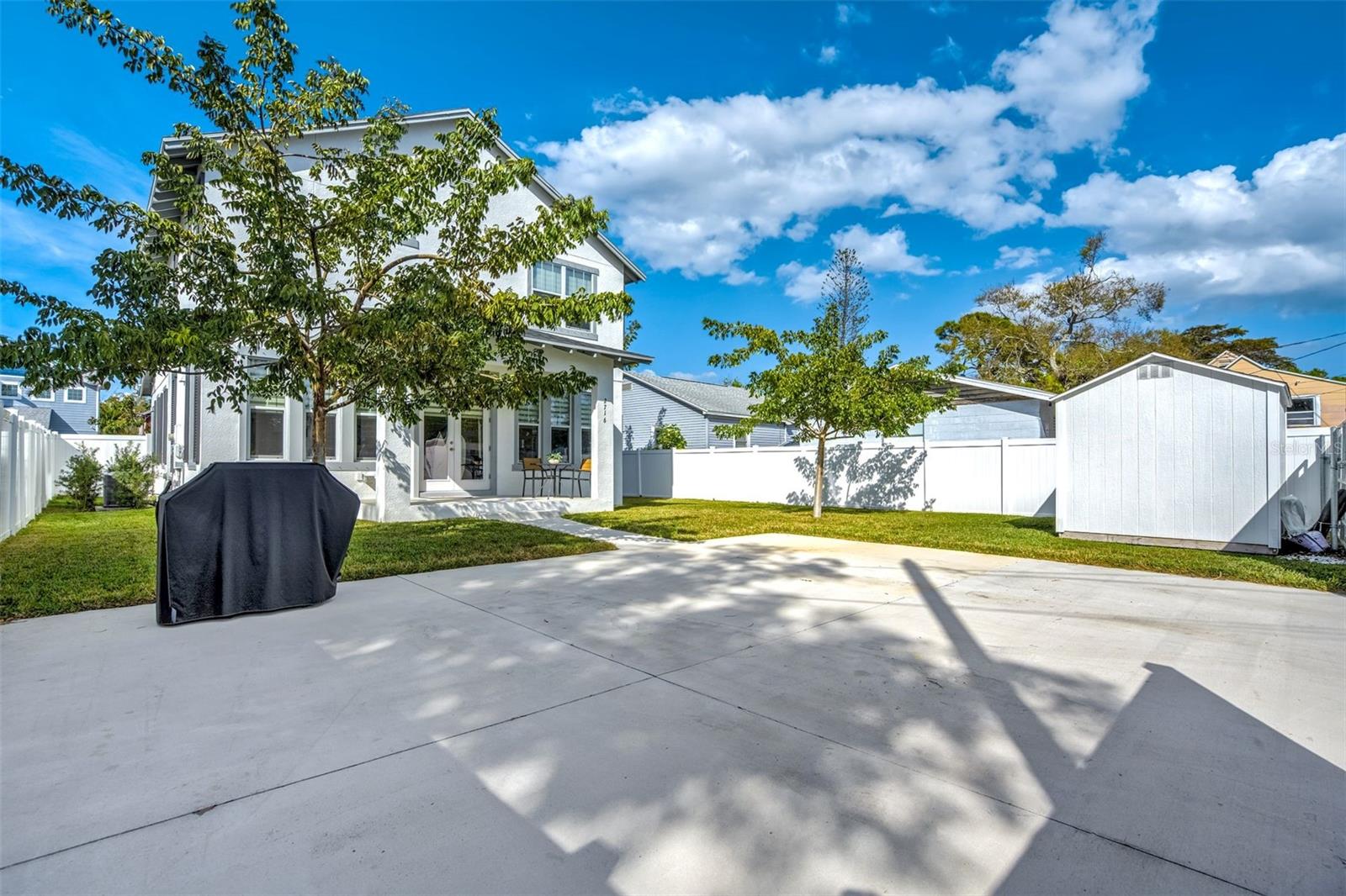 Image 23 of 29 For 2716 13th Avenue N