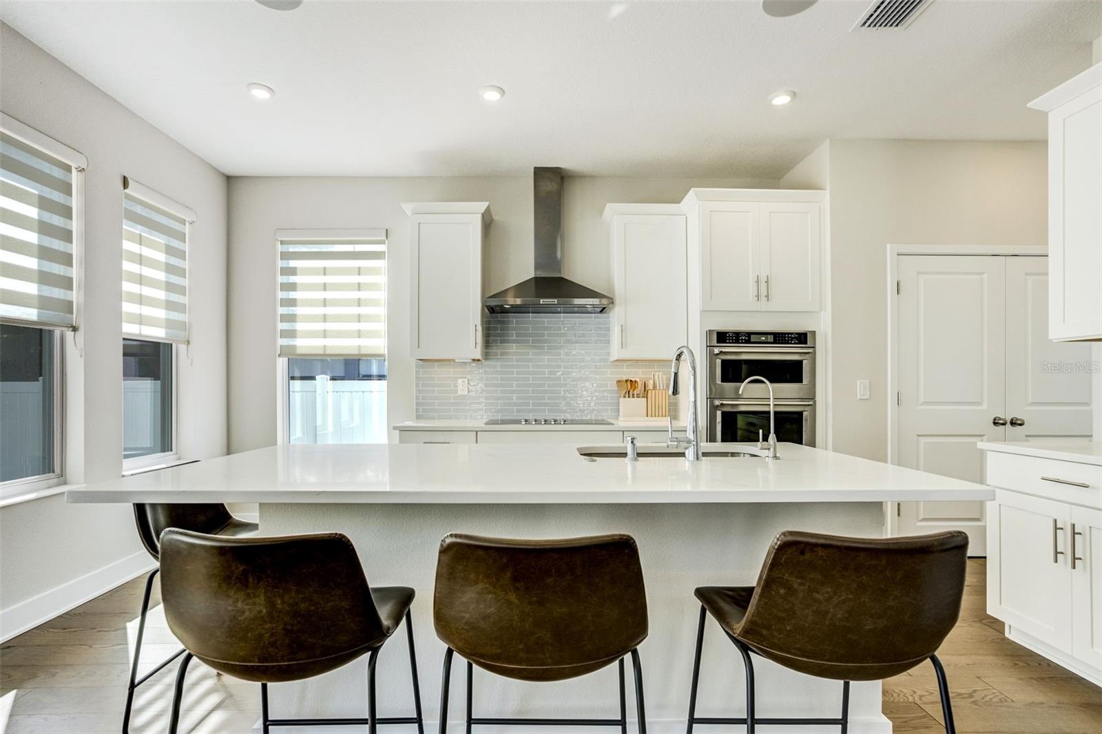 Image 5 of 29 For 2716 13th Avenue N