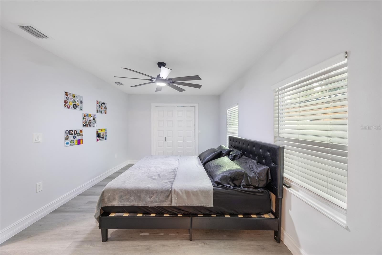 Image 14 of 31 For 914 North Bay Street