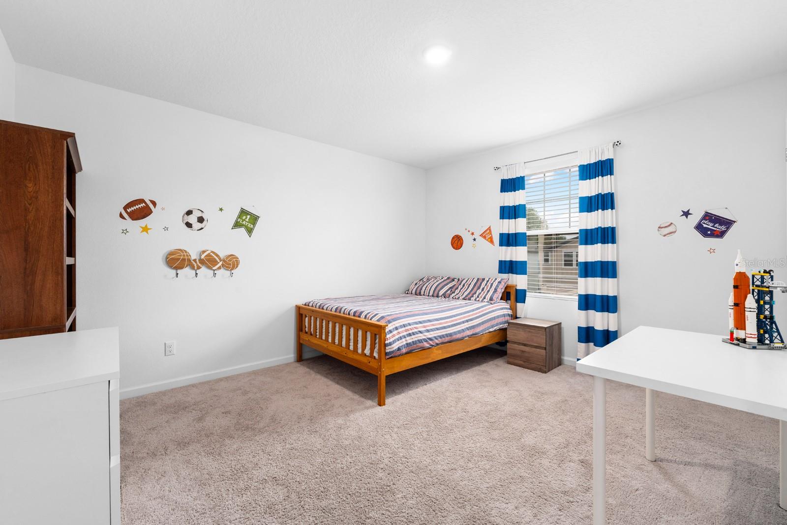 Image 21 of 31 For 11691 Adam Lee Way