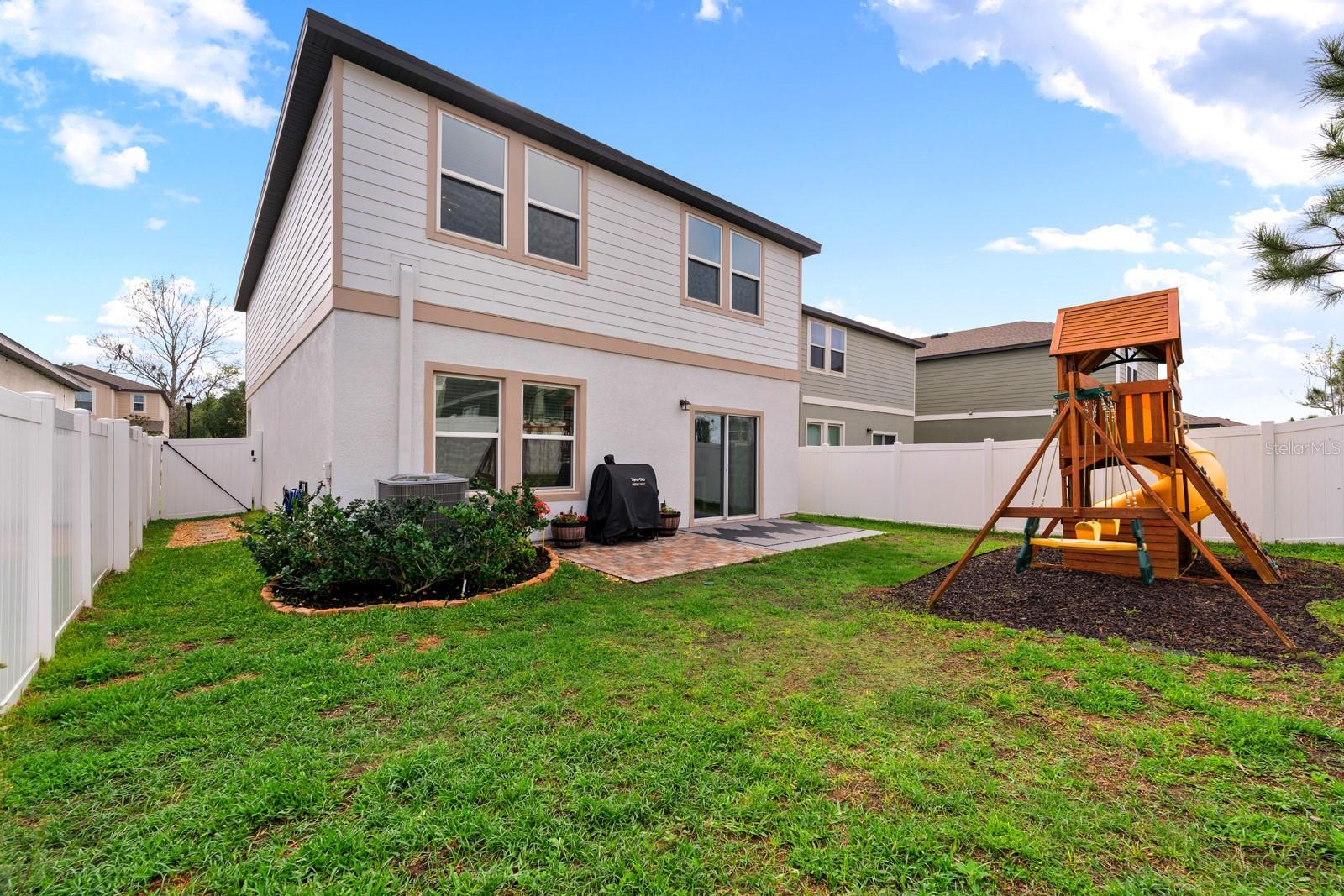 Image 4 of 31 For 11691 Adam Lee Way