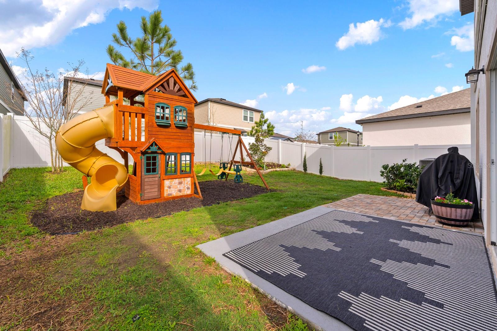 Image 5 of 31 For 11691 Adam Lee Way