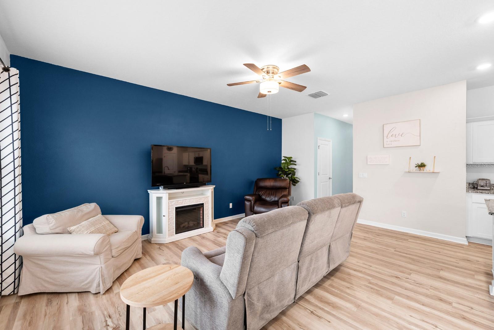 Image 7 of 31 For 11691 Adam Lee Way