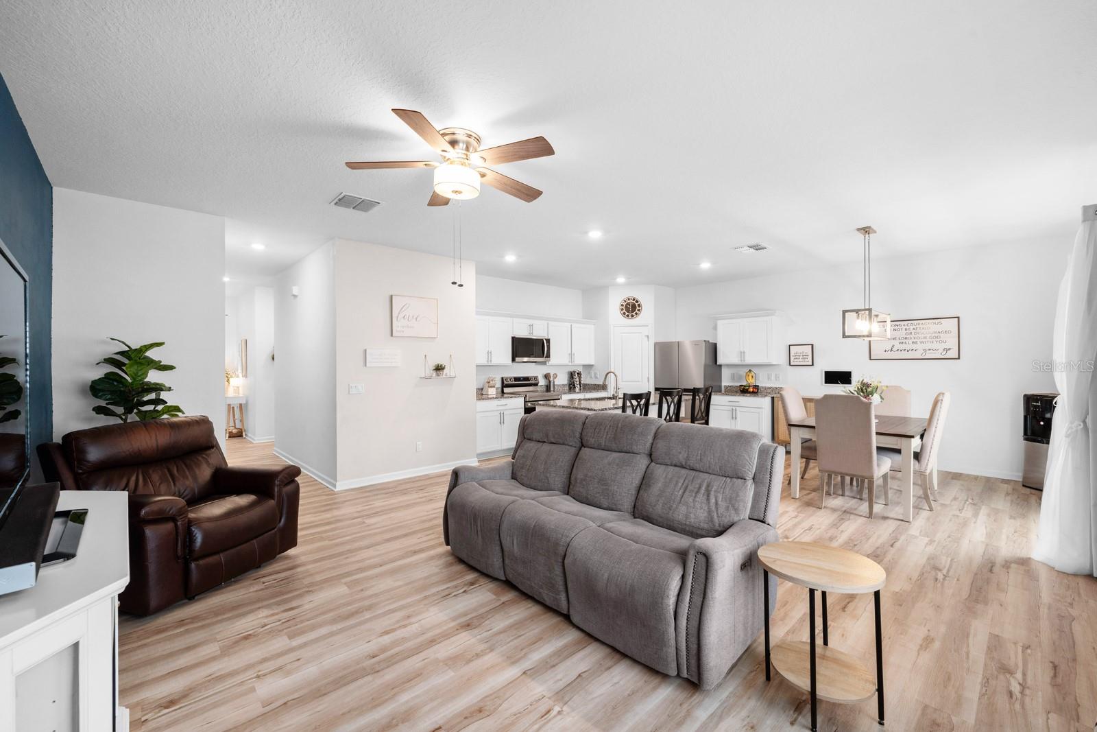 Image 8 of 31 For 11691 Adam Lee Way